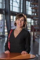 Andrea Jovell
